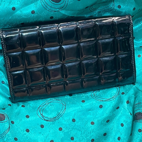 Chanel Black Patent Leather Chocolate Bar Long Wallet with COA - Picture 16 of 16
